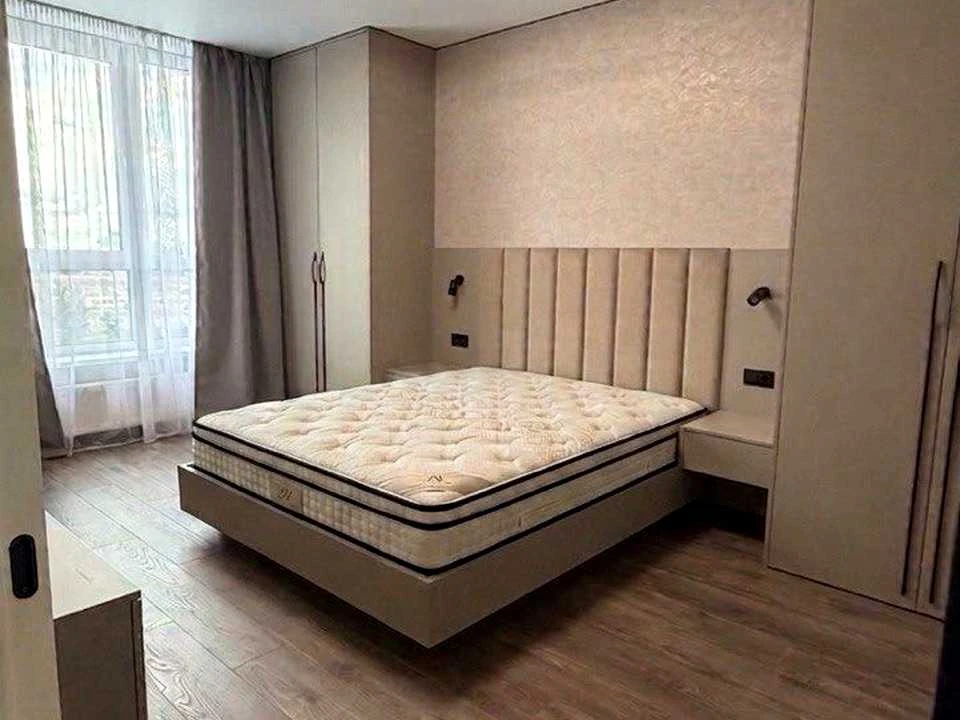Apartment. Degtyarivska st., Kyiv