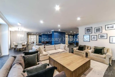 5-bedroom apartment, 660 sq m