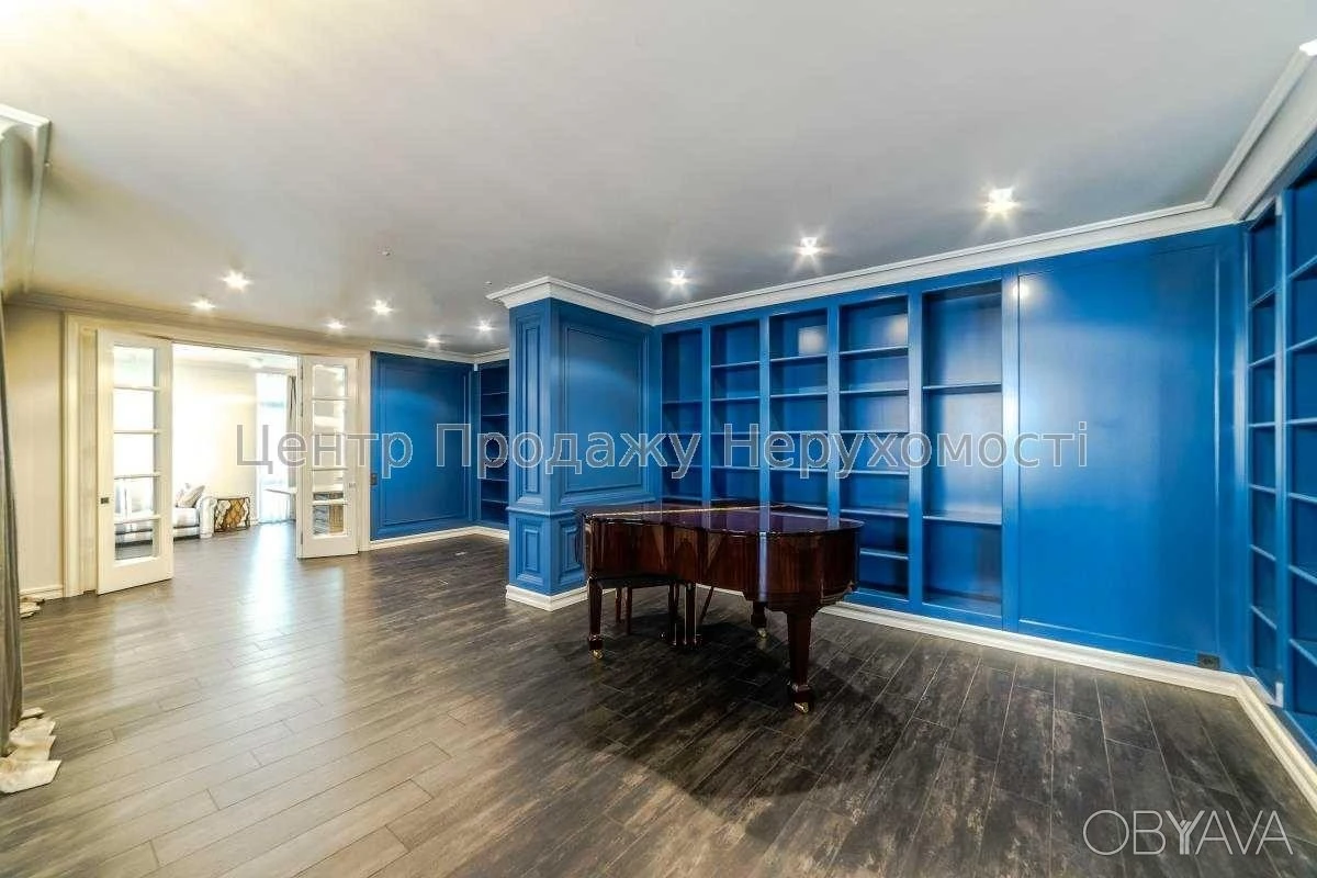 5-bedroom apartment, 660 sq m