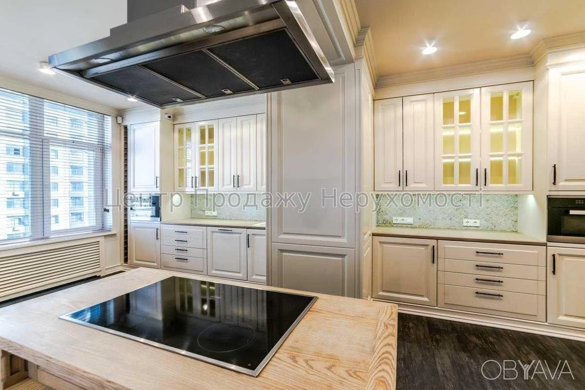 5-bedroom apartment, 660 sq m