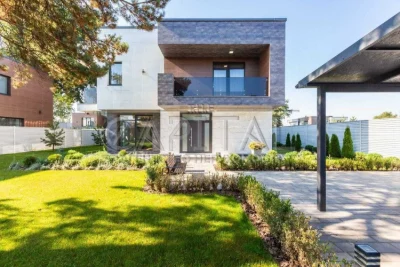 Modern house on the banks of the Dnieper | Dniprodzyne district | Kyiv
