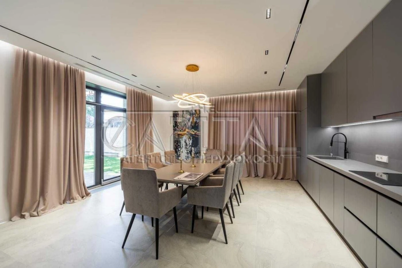 Modern house on the banks of the Dnieper | Dniprodzyne district | Kyiv