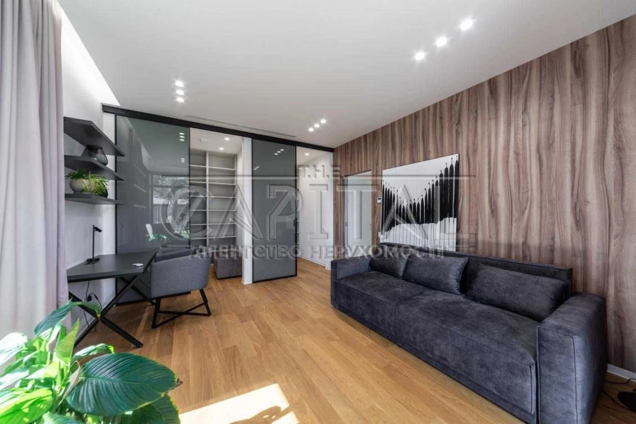 Modern house on the banks of the Dnieper | Dniprodzyne district | Kyiv