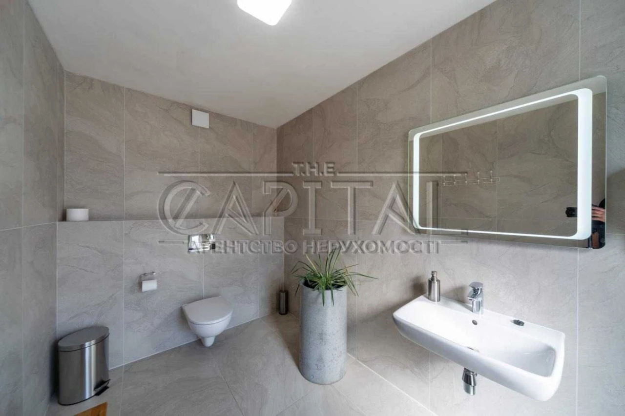 Modern house on the banks of the Dnieper | Dniprodzyne district | Kyiv