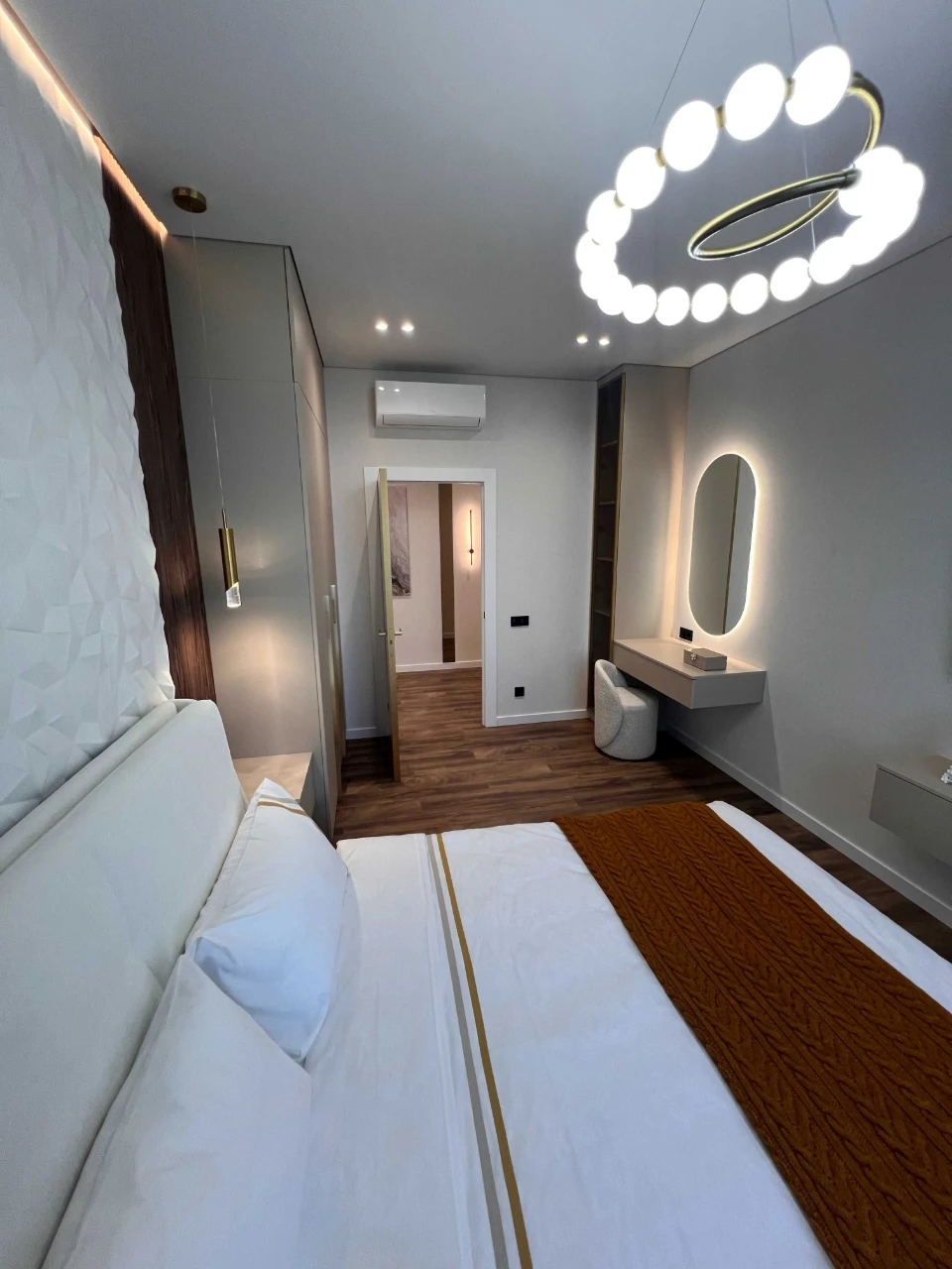 Продаж 3-кімнатна квартири 104 м² | 66 Перлина | KADORR Cit
