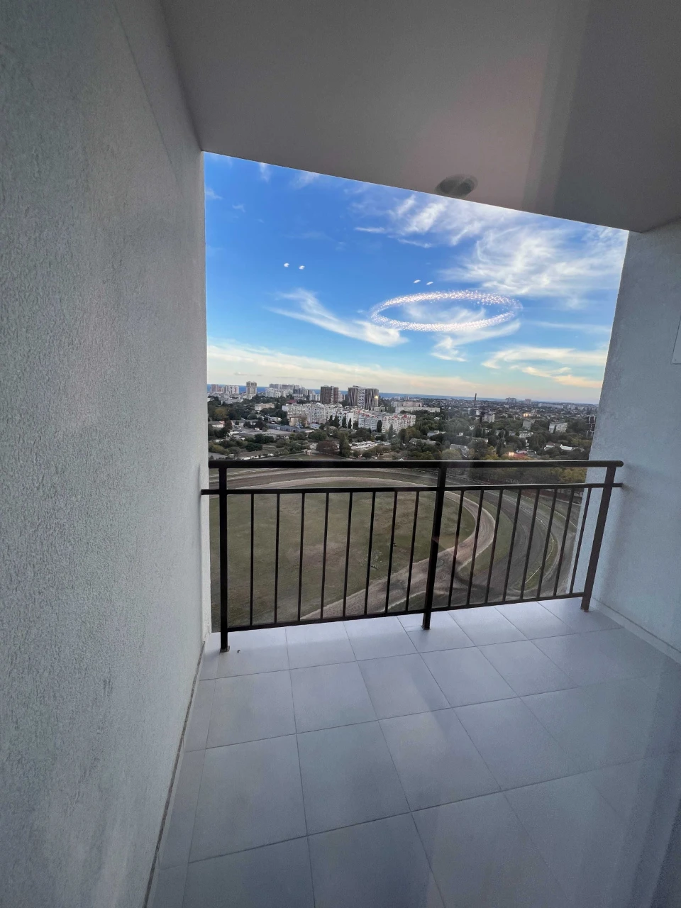 Продаж 3-кімнатна квартири 104 м² | 66 Перлина | KADORR Cit