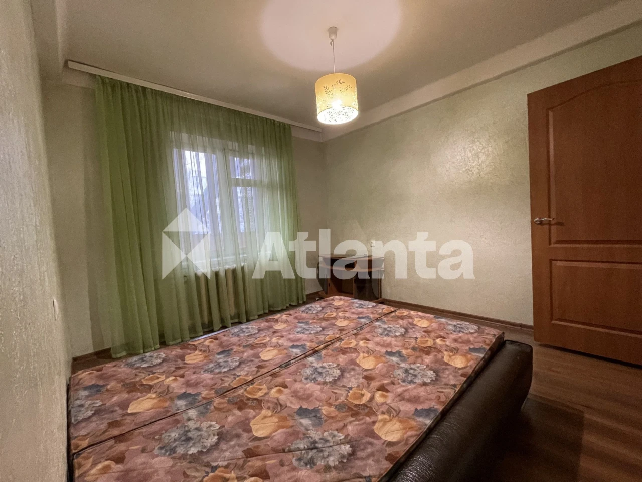 Продається чудова 2-кімнатна квартира на вулиці Корольова