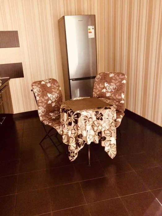 Апартаменти 65m² 11 поверх Вид на Дніпро по вул.Королеви Єли