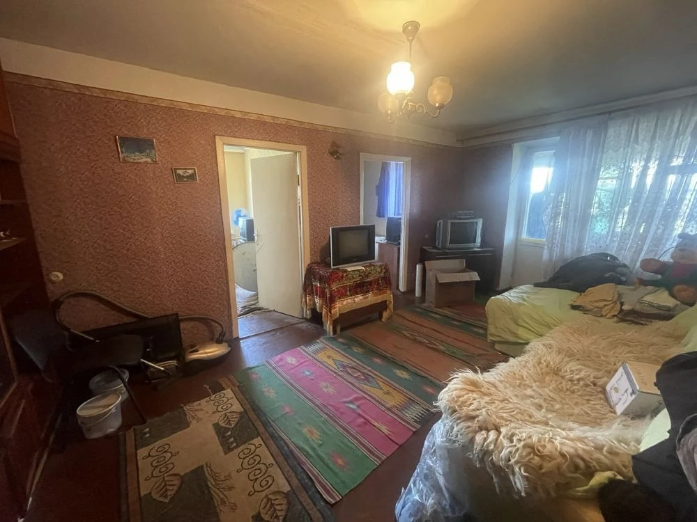 Продаж 4-кімнатній квартири 62 м² у Кропивницькому