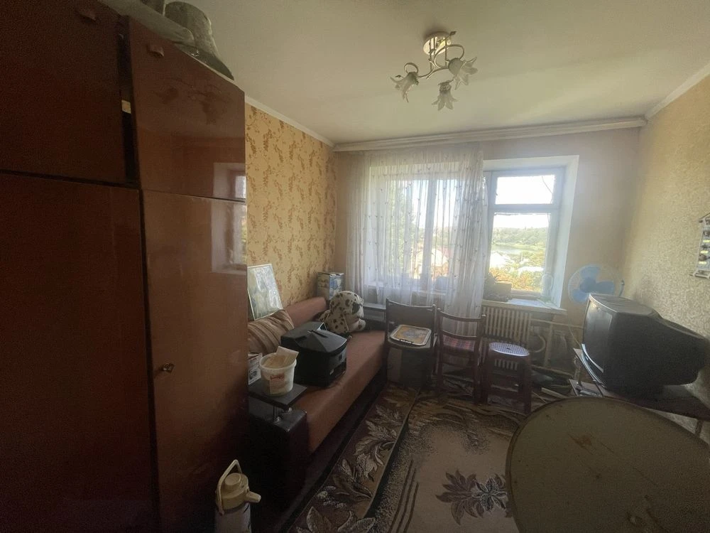Продаж 4-кімнатній квартири 62 м² у Кропивницькому