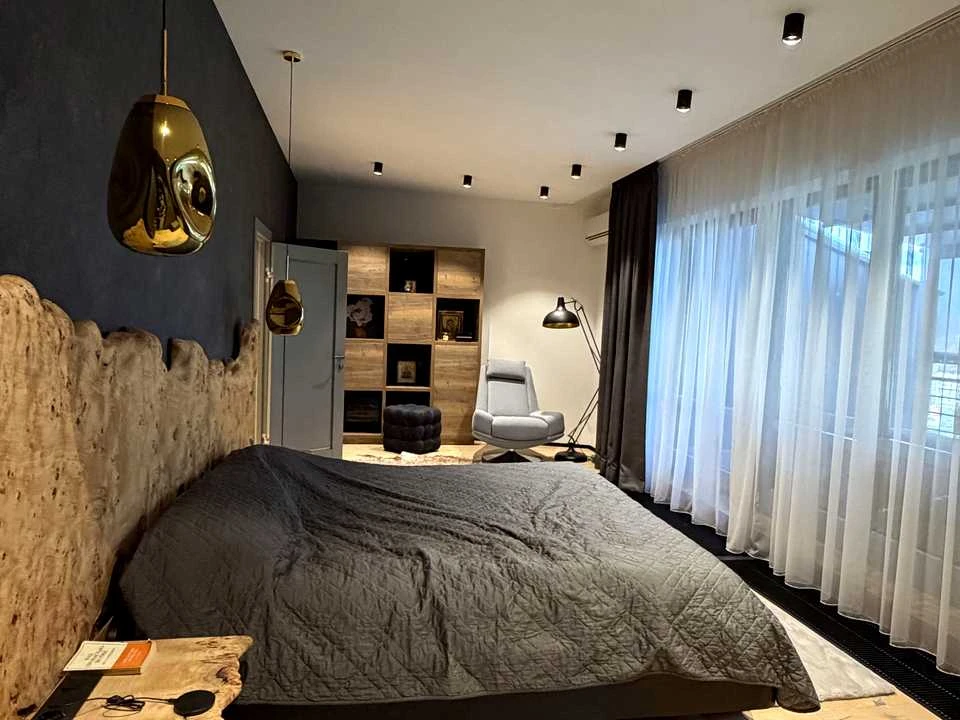 Apartment. Marka Cheremshiny Street, Lviv