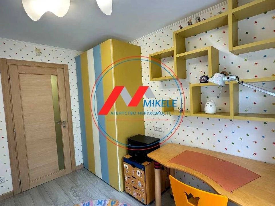 Apartment. Volodymyr Yasuyka Avenue, Kyiv