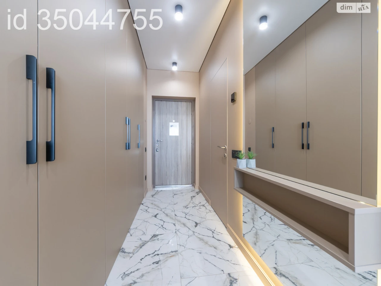 Long Term Rental Apartment, Kharkivsky Massiv