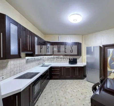 Продажа 3-комнатной квартиры 124 м² в центре Печерск, бульвар Леси Украинки, 7б