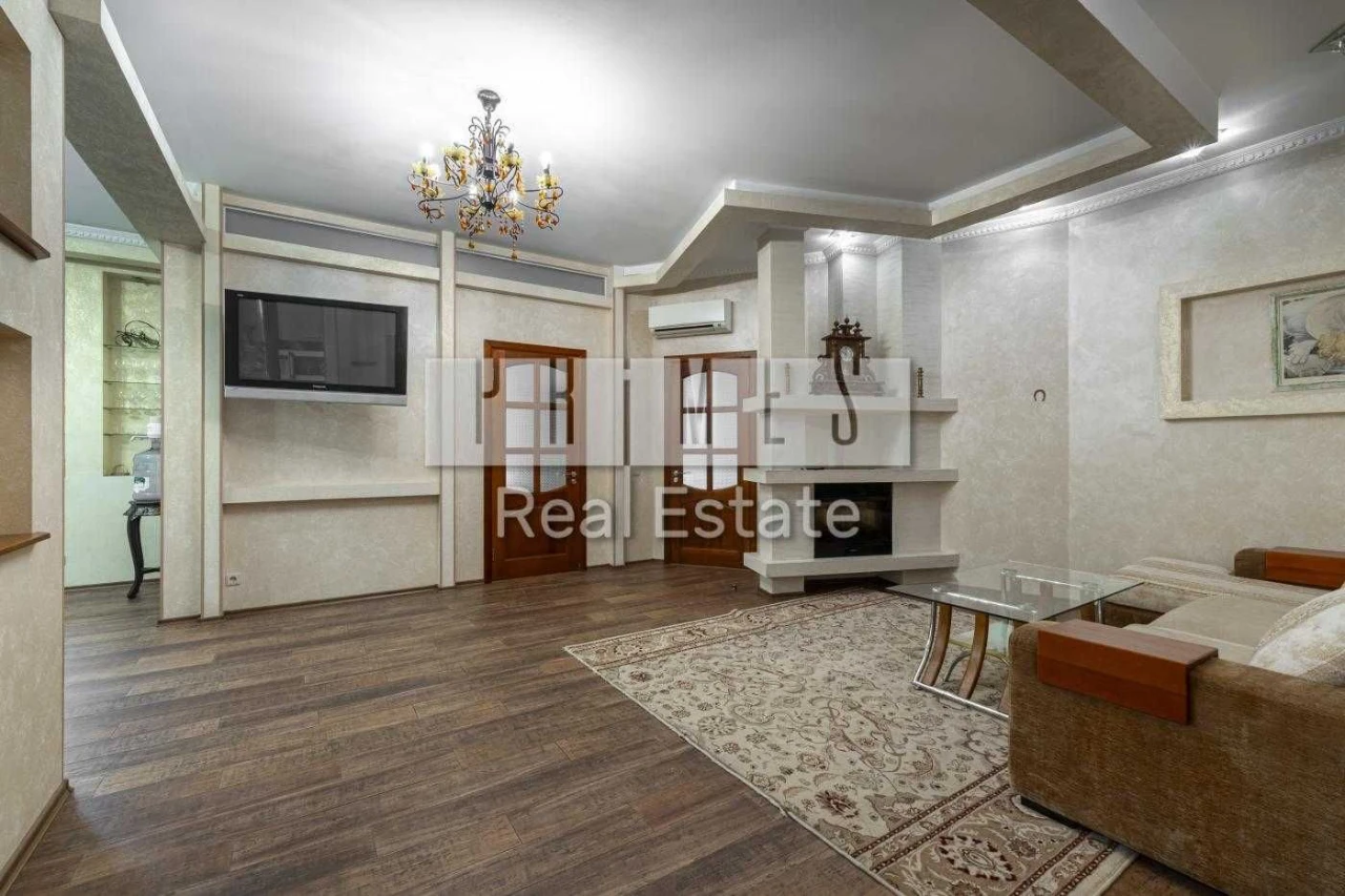 Срочная продажа 3-комнатной квартиры 85 кв.м. в ЖК "Митець" Печерск, ул. Ко