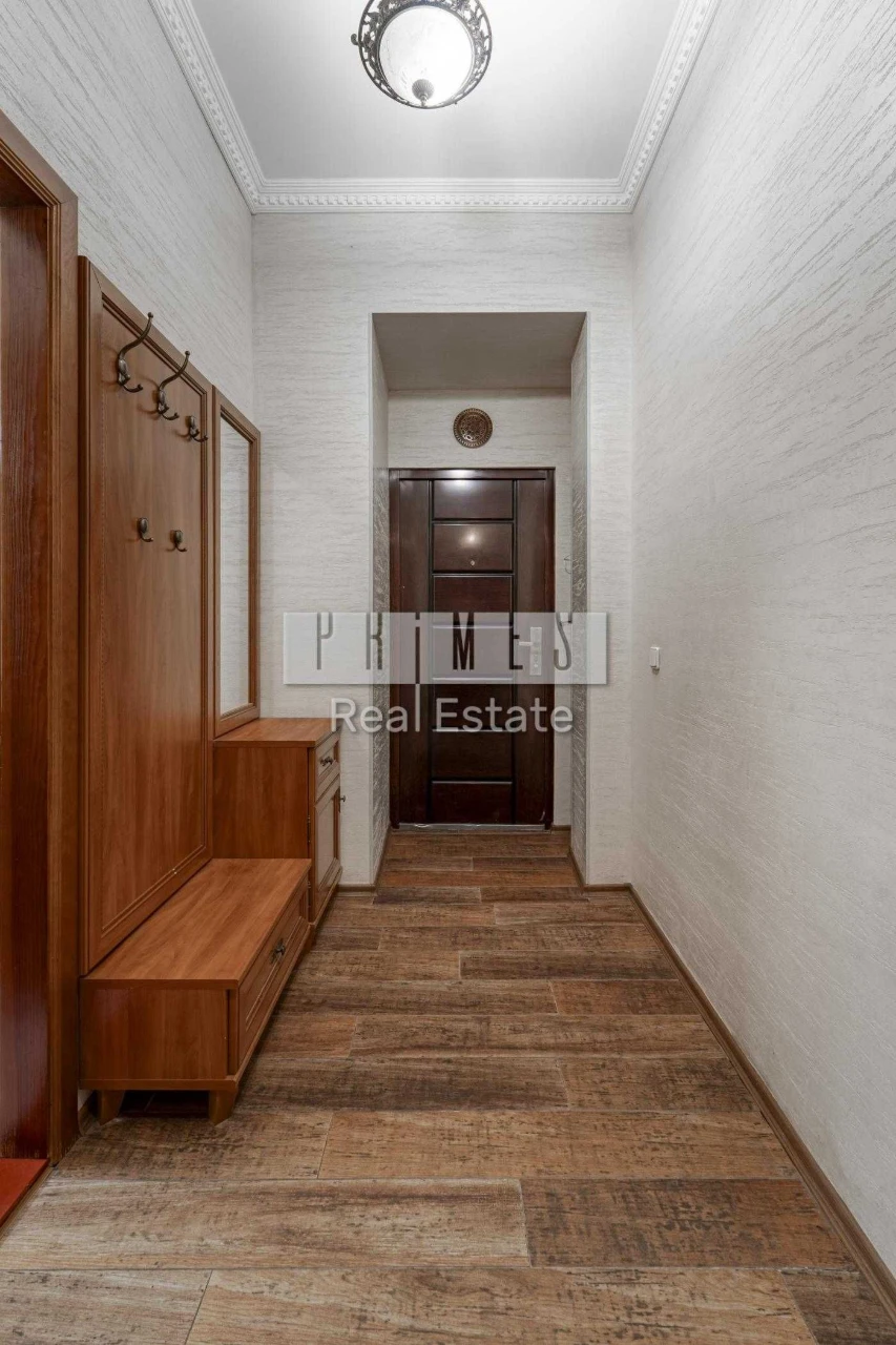 Срочная продажа 3-комнатной квартиры 85 кв.м. в ЖК "Митець" Печерск, ул. Ко