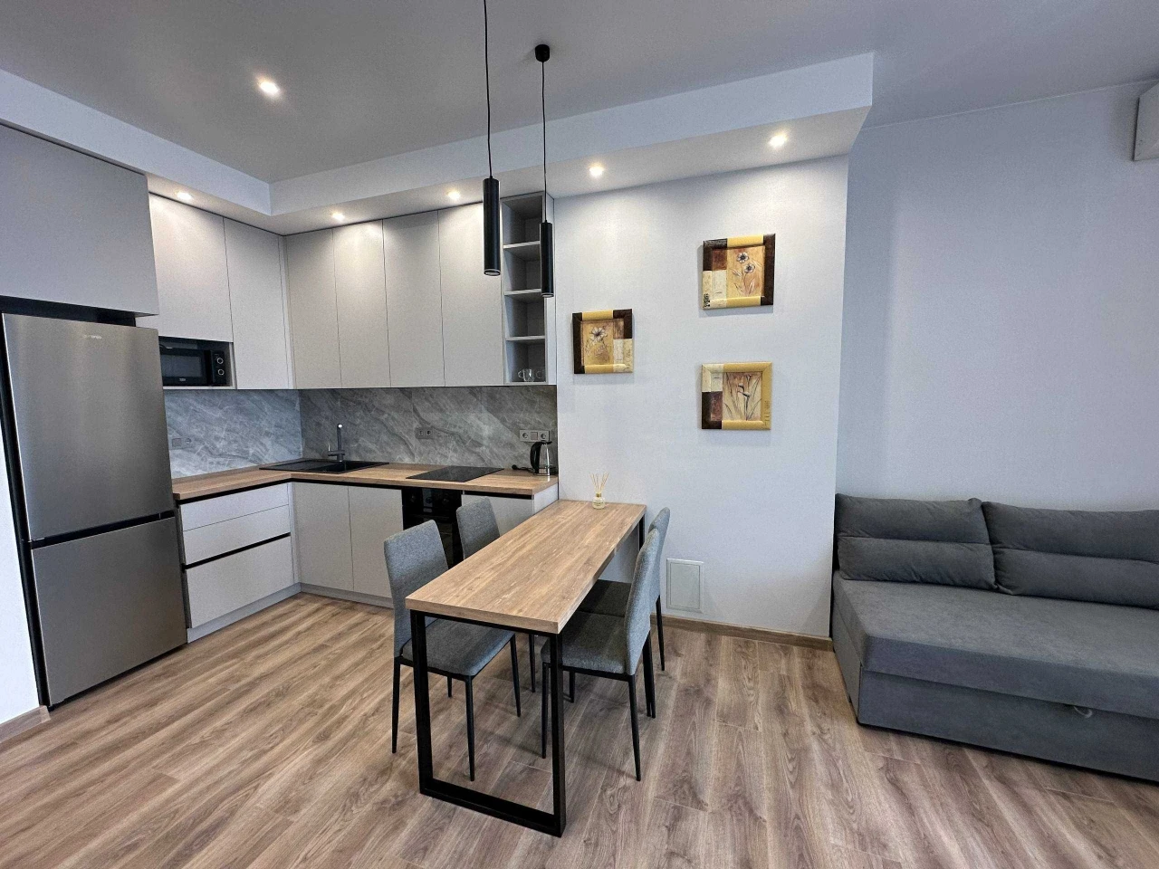 Однокімнатна квартира 60 м² в Одесі, ЖК "Аквамарин", нова квартира