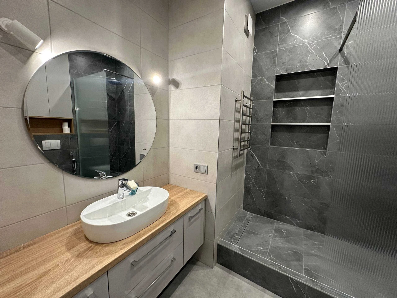 Однокімнатна квартира 60 м² в Одесі, ЖК "Аквамарин", нова квартира