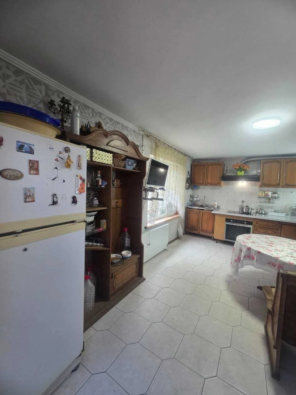 For Sale: 2-Story House on Slobidka!