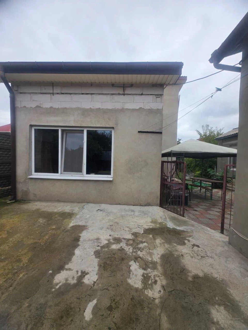 For Sale: 2-Story House on Slobidka!