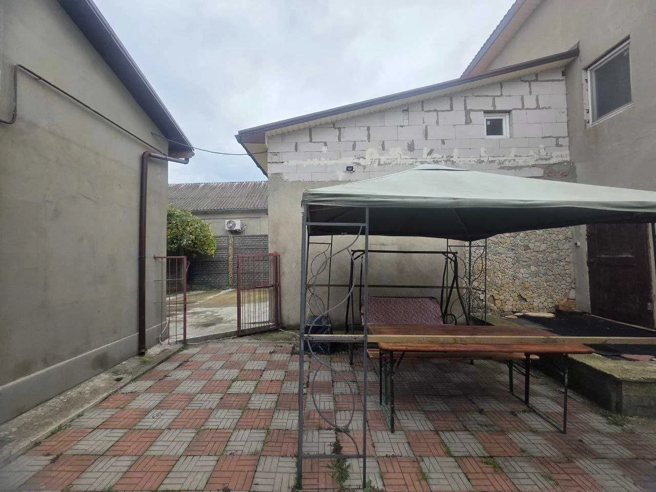 For Sale: 2-Story House on Slobidka!