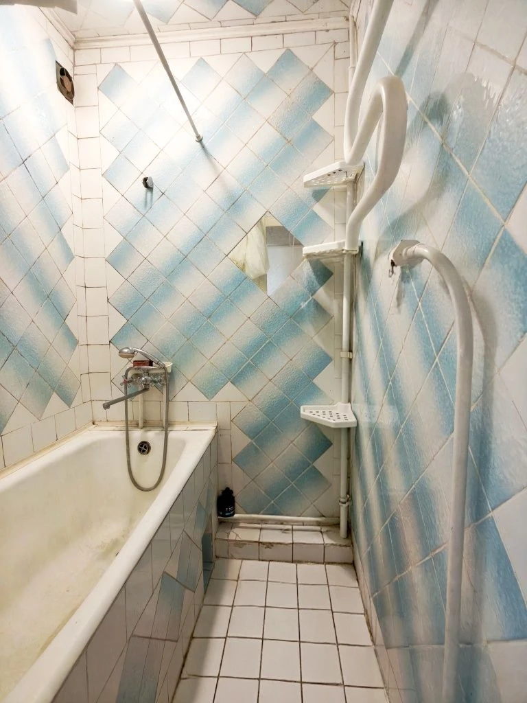 Срочно! Квартира в центре Вишеньки. Газовая колонка.