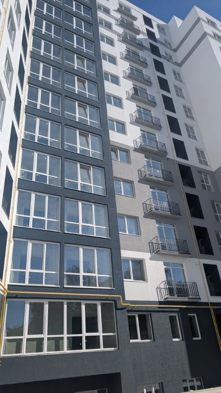 Sale of a 2-room apartment, in a raw state! Ready for renovation!