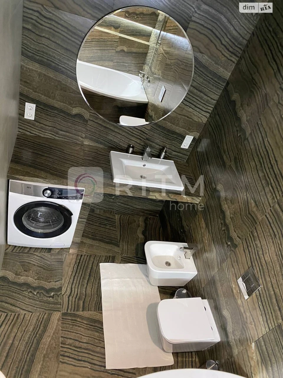 Long-Term Rental - Apartment