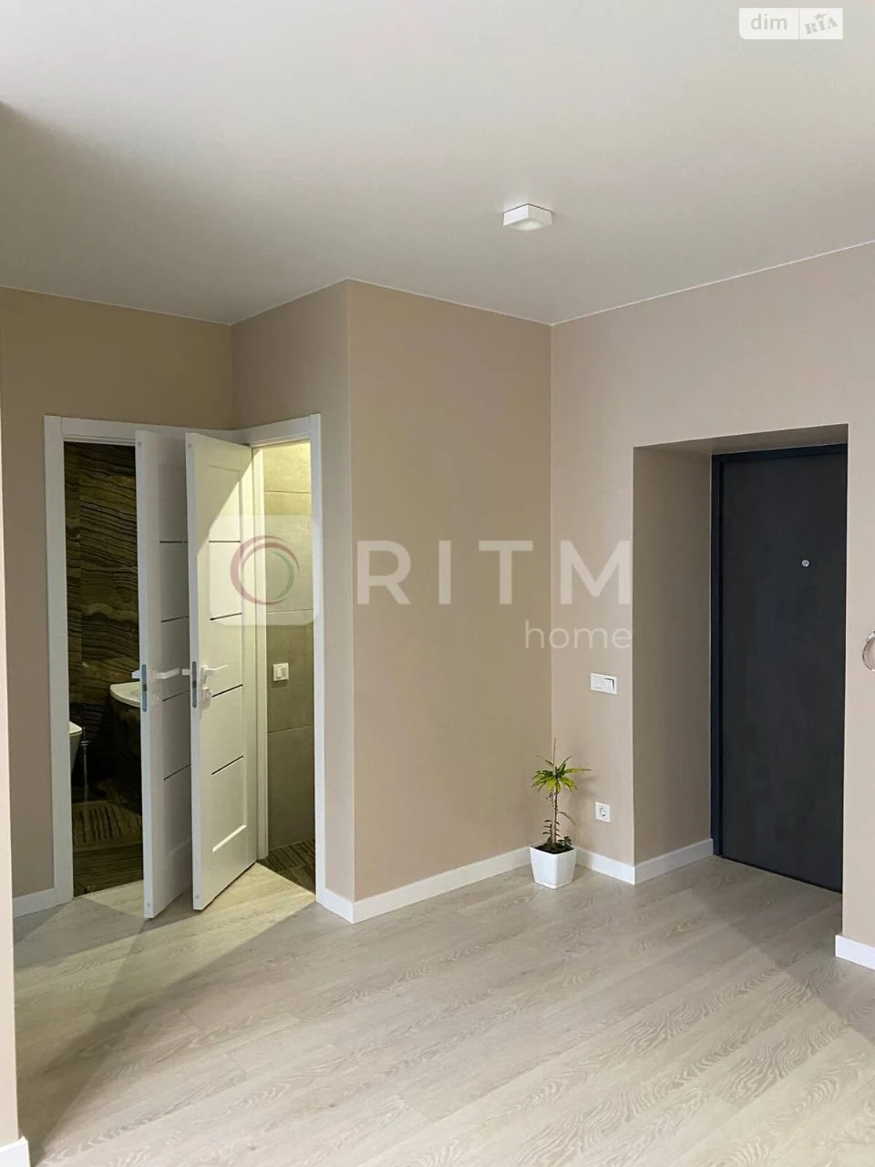 Long-Term Rental - Apartment