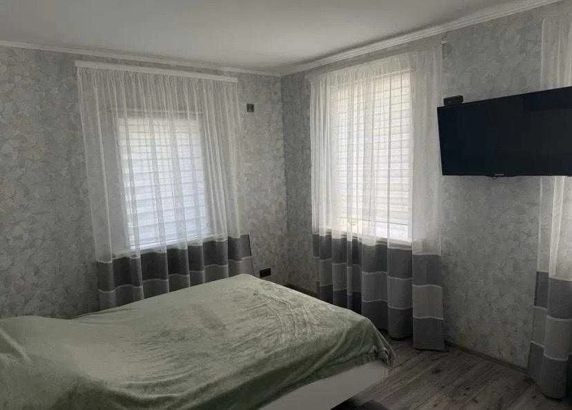 Продається будинок з ремонтом