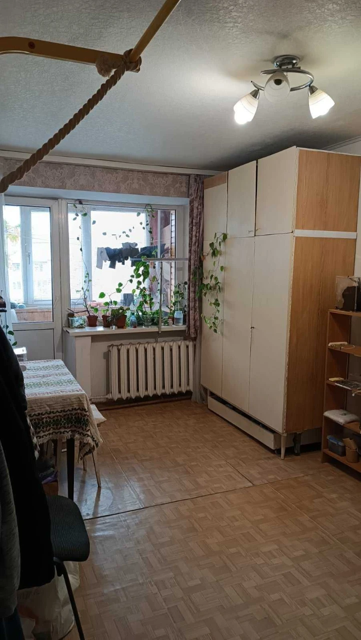 1-room cozy apartment in the Dnipro district with renovation