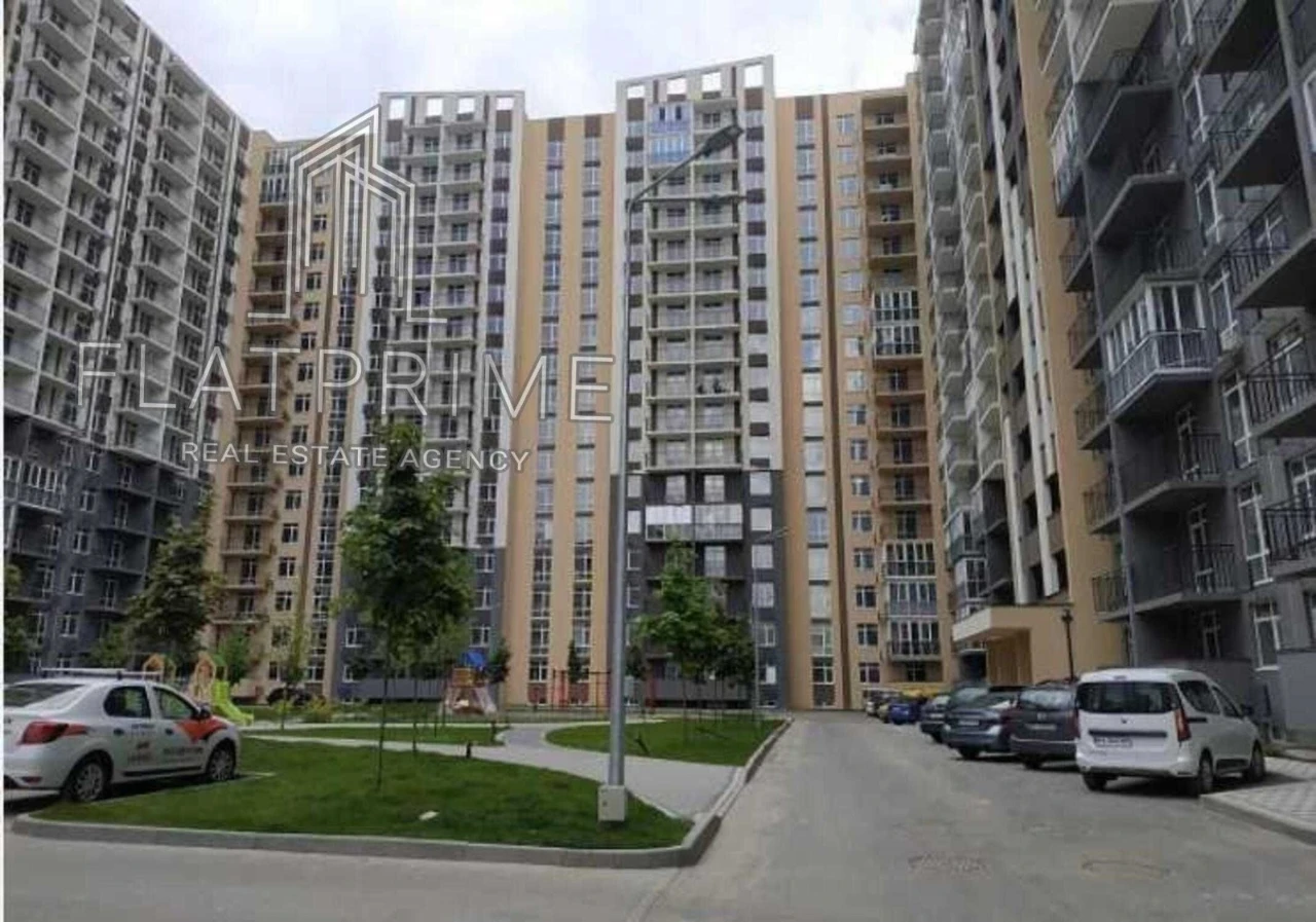 Сдается однокомнатная квартира в ЖК "Кришталевые источники"