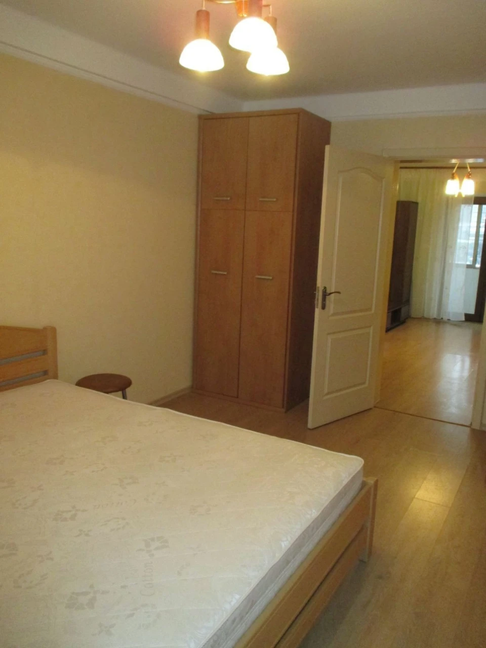 Spacious 2-bedroom apartment for rent on Raisa Okipna Street