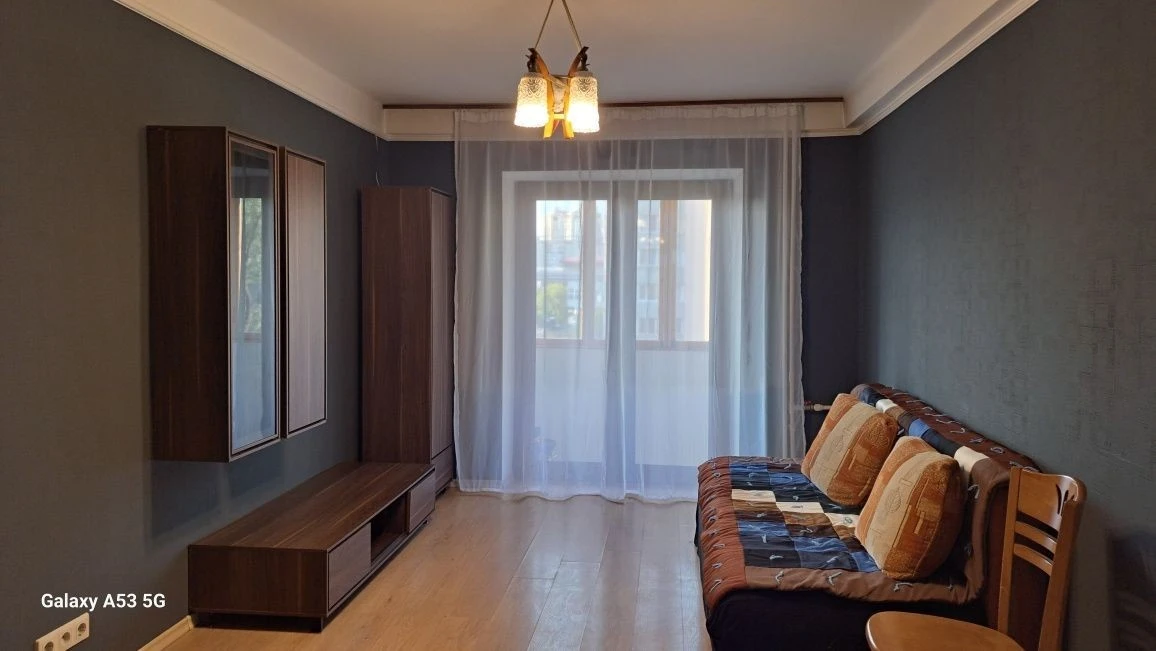 Spacious 2-bedroom apartment for rent on Raisa Okipna Street