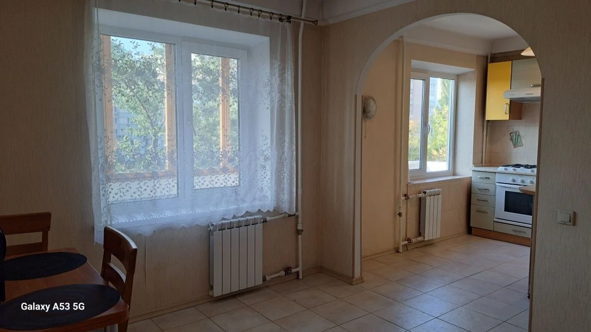 Spacious 2-bedroom apartment for rent on Raisa Okipna Street