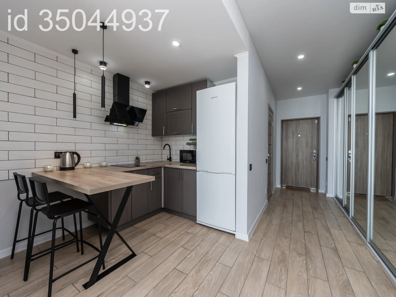 Long Term Rental Apartment, Kharkiv Massiv