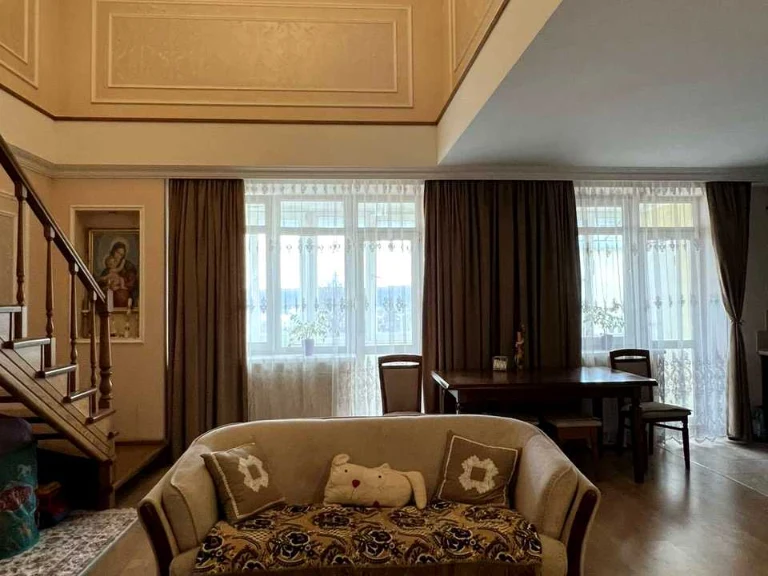 Apartment. Lviv, Glyanyansky Tract, st.