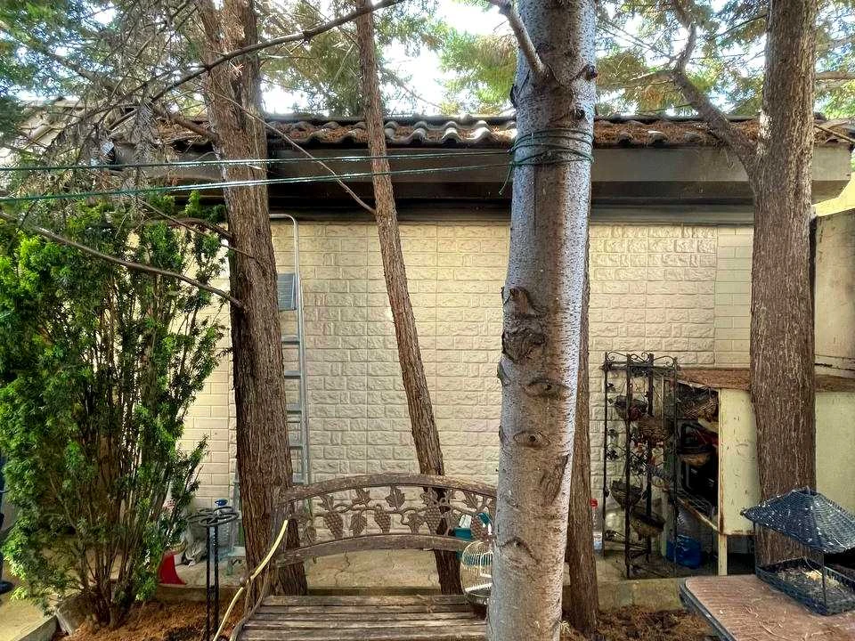 House. Urozhaina str., Odessa
