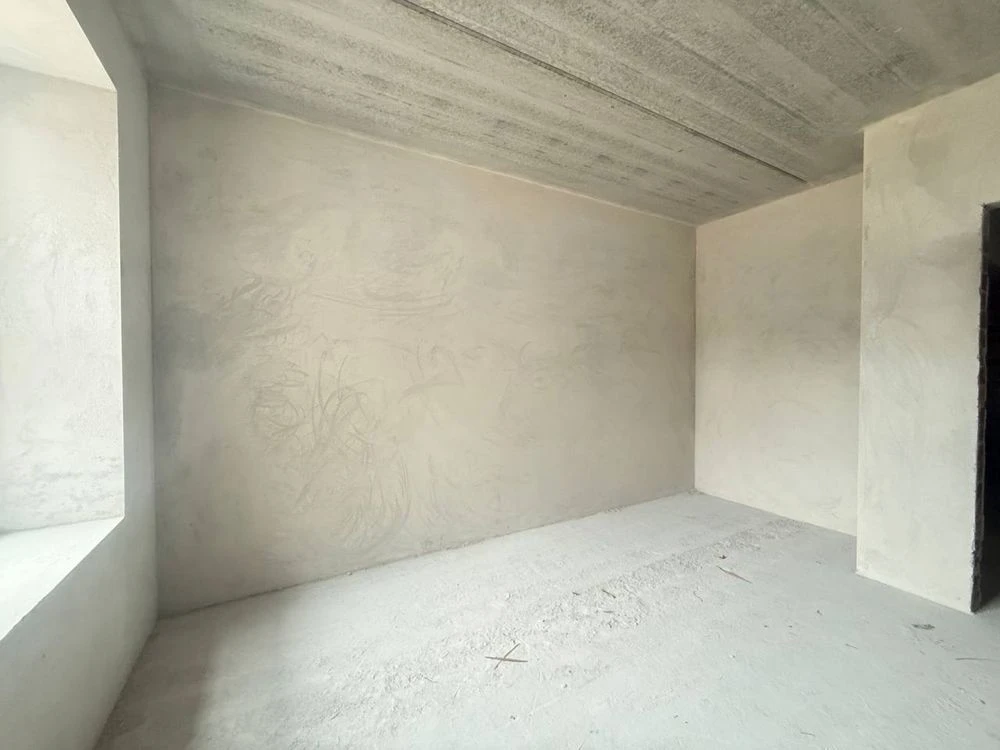 Apartment for Sale: 1-room apartment with balcony, on Konal Street