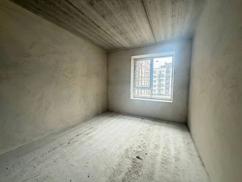 Apartment for Sale: 1-room apartment with balcony, on Konal Street