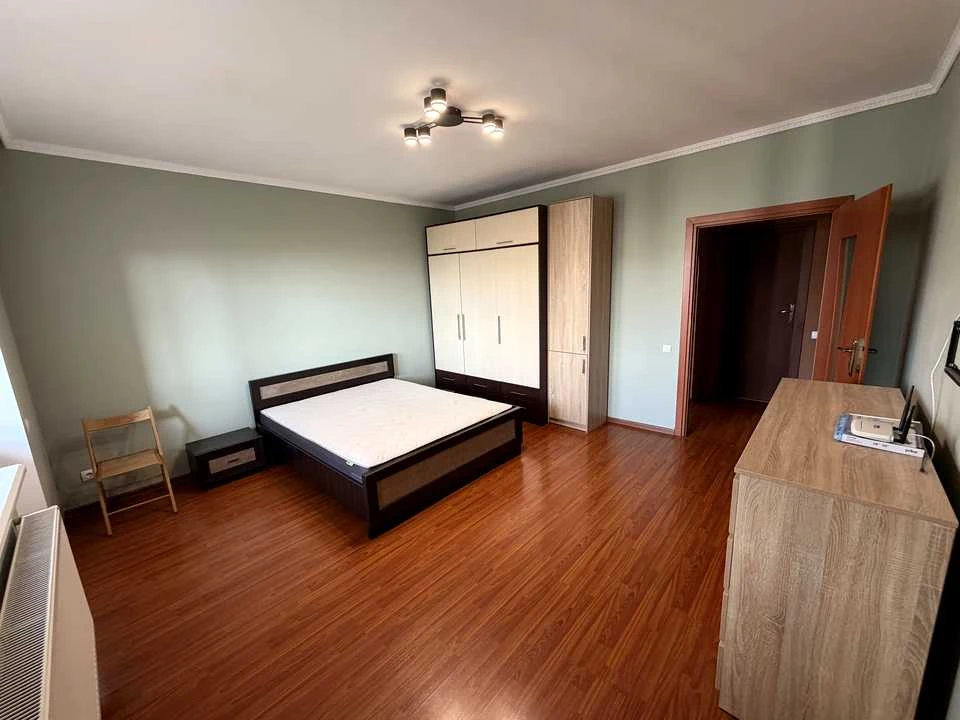 Apartment. Ivano-Frankivsk, Fedkovych St.