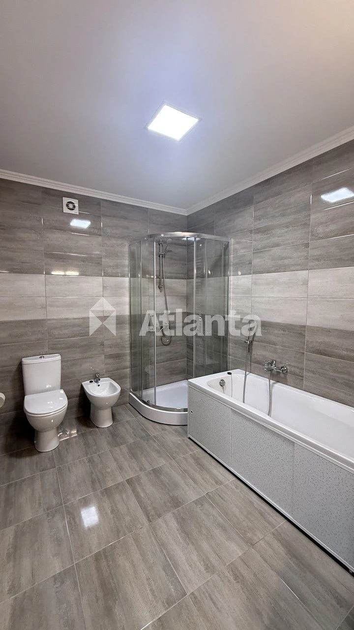 1 room apartment in new building, Chkalova street