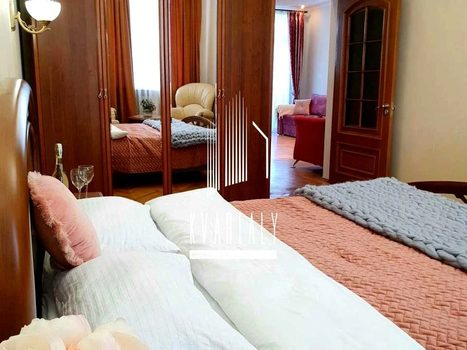 Квартира. Київ, Бориса Грінченка вул.