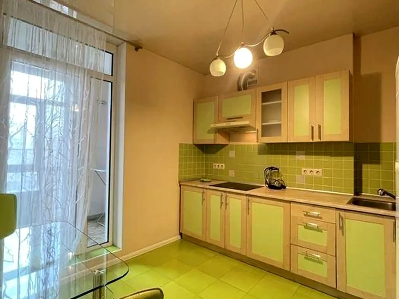 Rent 1-bedroom apartment, 38 m² on the 3rd floor.