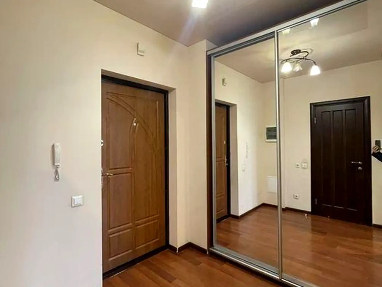 Rent 1-bedroom apartment, 38 m² on the 3rd floor.
