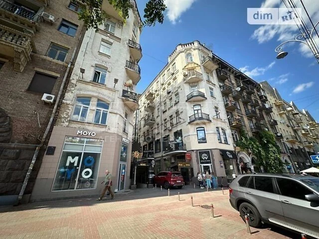 Продаж 5к квартири 259 кв. м на вул. Велика Васильківська 18
