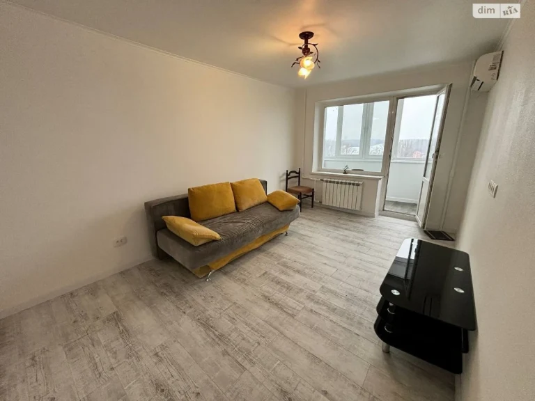 Long-Term Rental Apartment Перемога-6