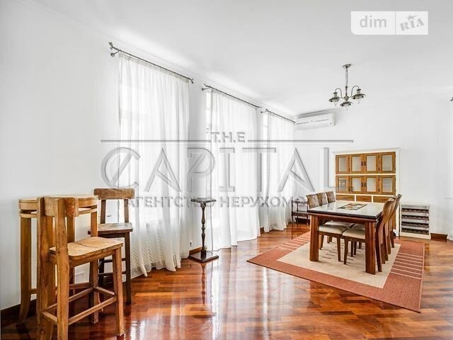 Продаж 5к квартири 259 кв. м на вул. Велика Васильківська 18