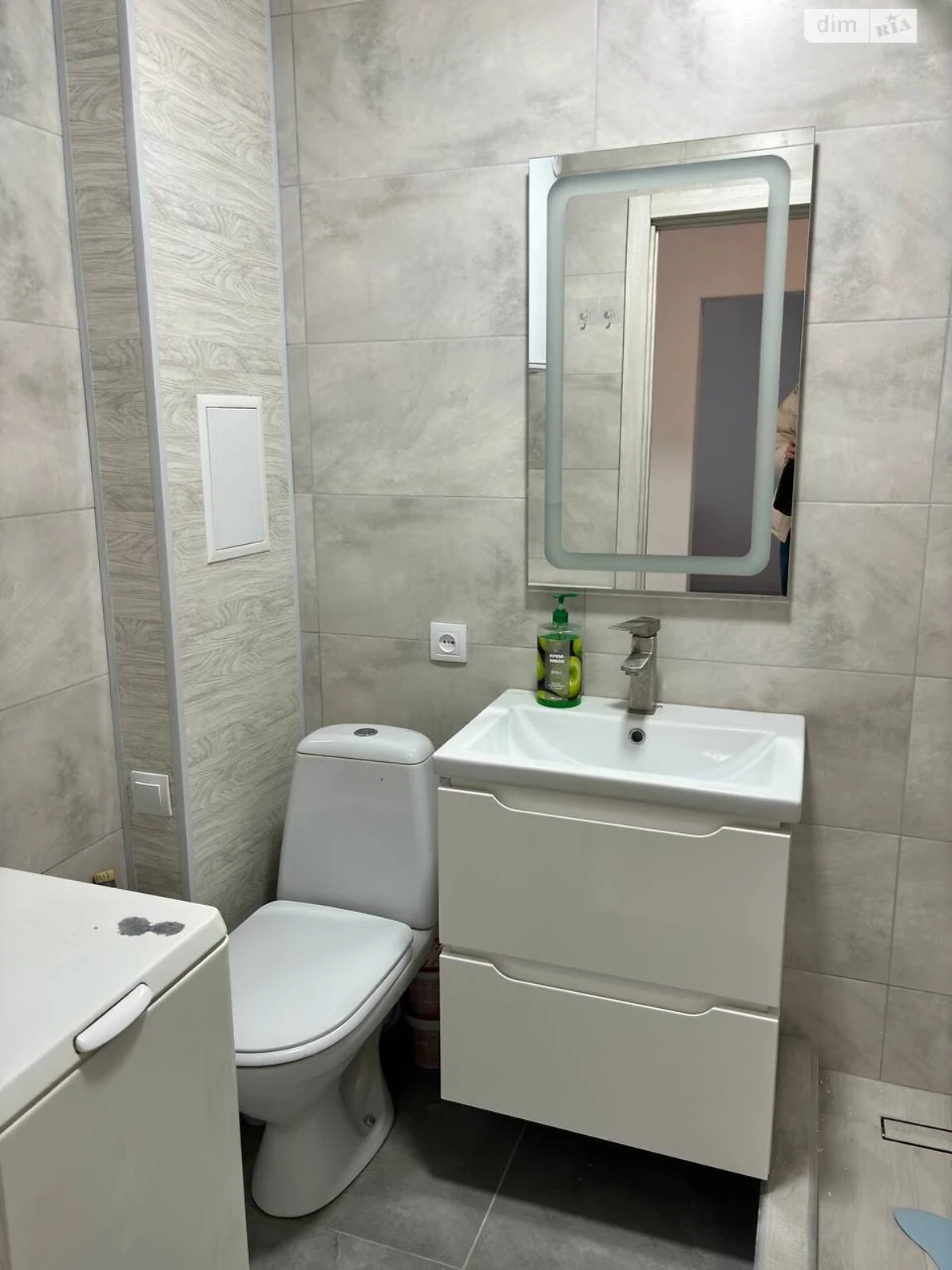 Long-Term Rental Apartment Перемога-6