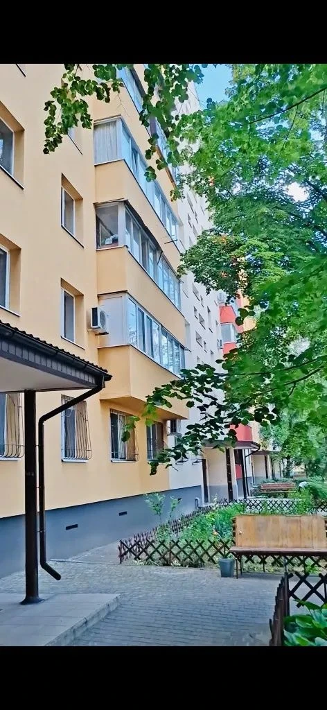 Продажа 2-к квартиры в ж/м Парус 1Б